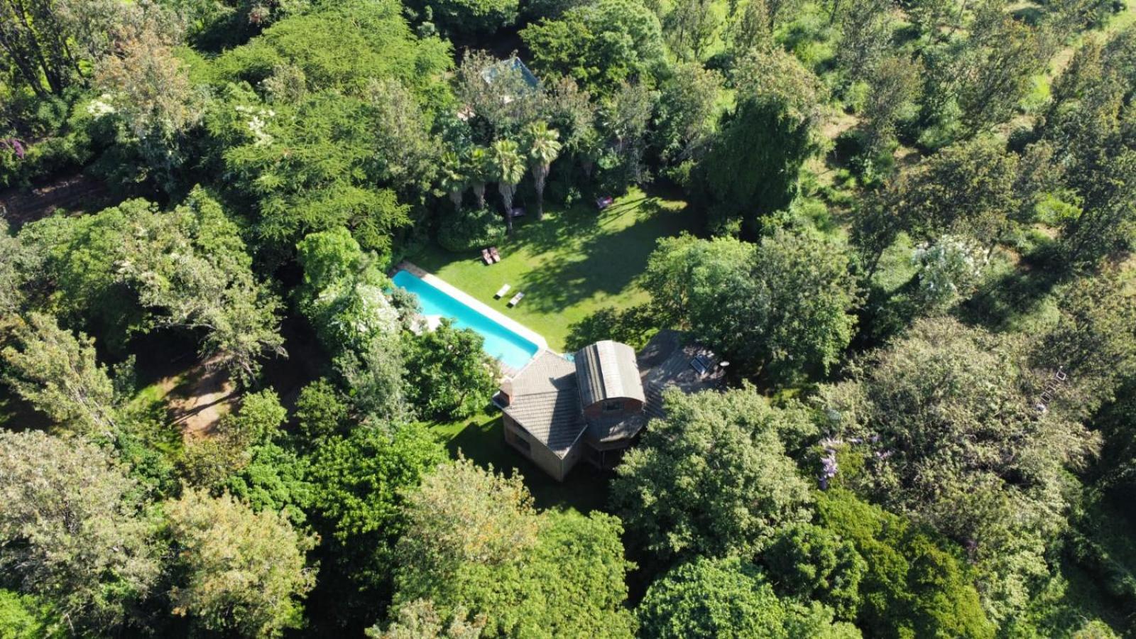 Meru House Lekisilai Аруша Екстер'єр фото